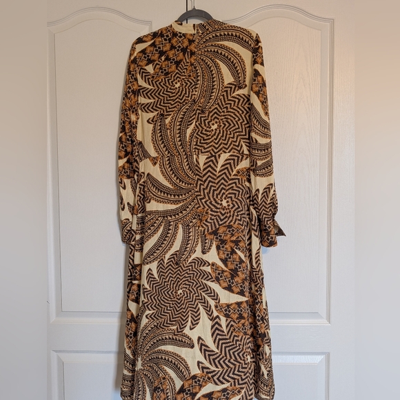 Farm Rio Midi Dress L Bodycon Long Sleeve Tropical Sand Yawanawa Vanahu - Picture 12 of 13